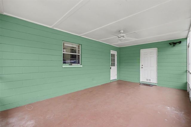 3149 SYDNEY DOVER ROAD, Dover, FL 33527