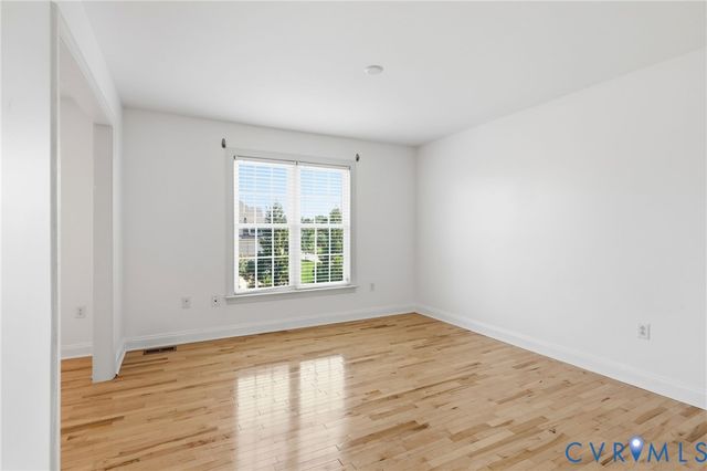 12425 Donahue Rd, Glen Allen, VA 23059
