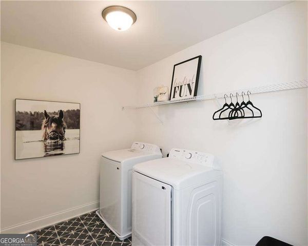 7224 Millbrae Walk, Flowery Branch, GA 30542