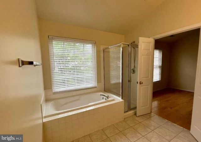 9058 TWO BAYS RD, Lorton, VA 22079