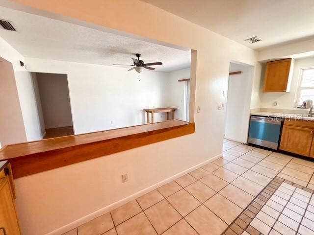 12422 CARDIFF DRIVE, Tampa, FL 33625