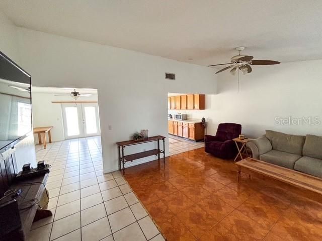 12422 CARDIFF DRIVE, Tampa, FL 33625