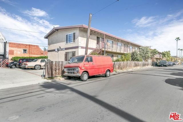 313 Mildred Avenue 11, Venice, CA 90291