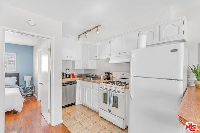 313 Mildred Avenue 11, Venice, CA 90291