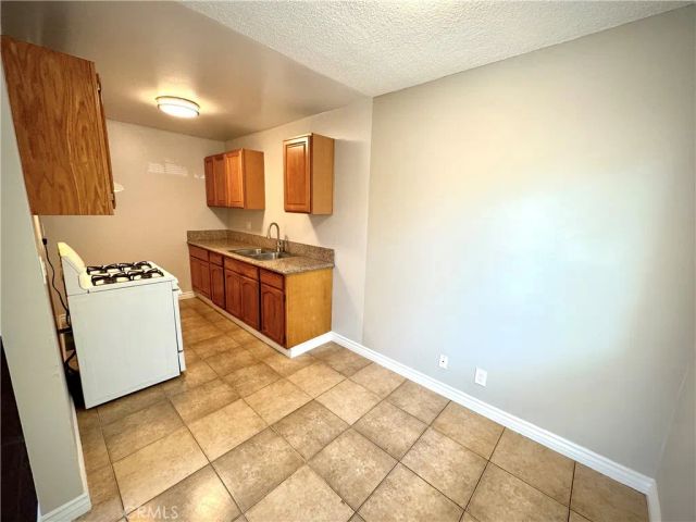321 N MacNeil Street 3, San Fernando, CA 91340