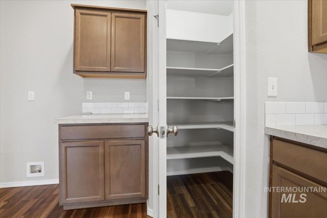 1324 Gold St., Middleton, ID 83644