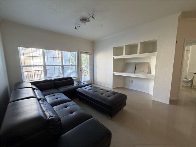 3735 CONROY ROAD 2222, Orlando, FL 32839