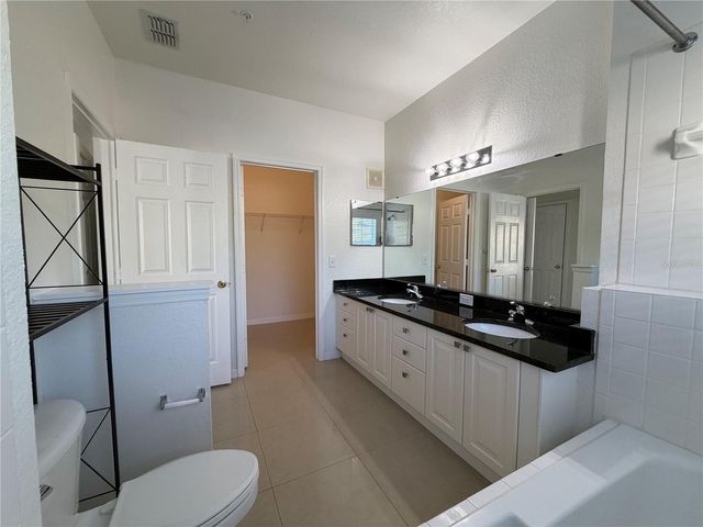 3735 CONROY ROAD 2222, Orlando, FL 32839