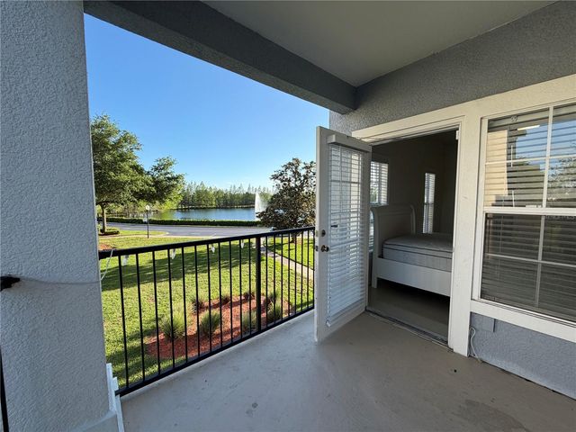 3735 CONROY ROAD 2222, Orlando, FL 32839