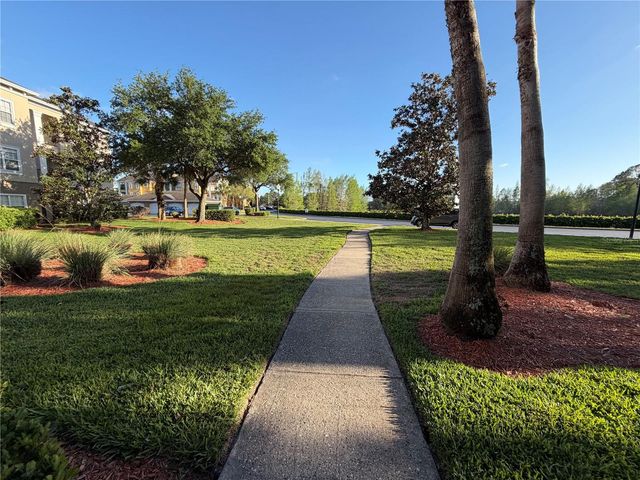 3735 CONROY ROAD 2222, Orlando, FL 32839