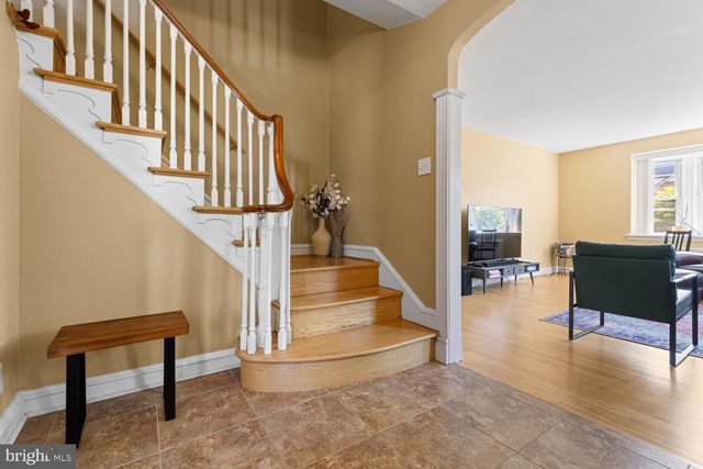 1117 E BARRINGER ST, Philadelphia, PA 19119