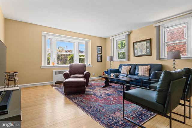 1117 E BARRINGER ST, Philadelphia, PA 19119