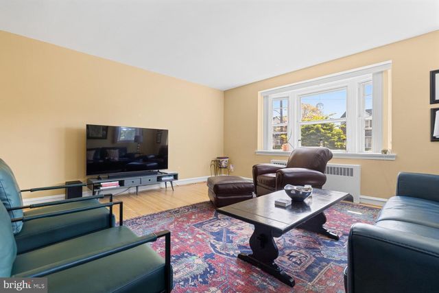 1117 E BARRINGER ST, Philadelphia, PA 19119