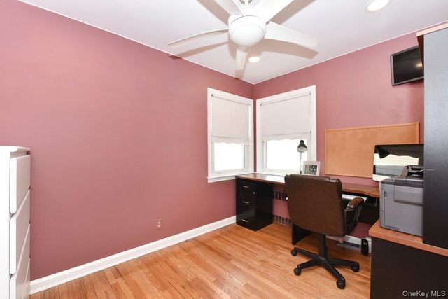 105 Dow Avenue, Mineola, NY 11501