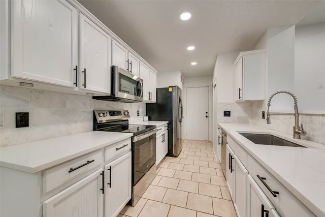 109 Oakhurst Drive, Seagoville, TX 75159