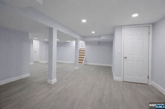 86 Howland Avenue, Teaneck, NJ 07666