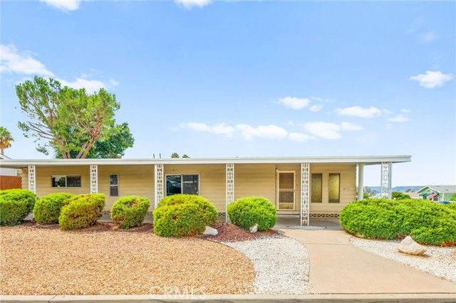 28799 Via Roja, Murrieta, CA 92563