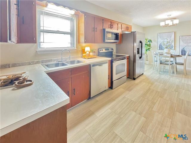 701 S 19th Street, Copperas Cove, TX 76522