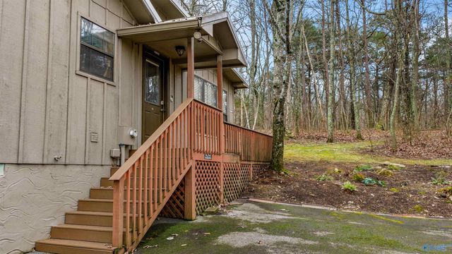 73 County Road 66, Fort Payne, AL 35967