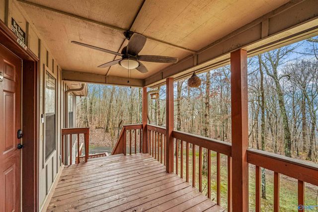 73 County Road 66, Fort Payne, AL 35967