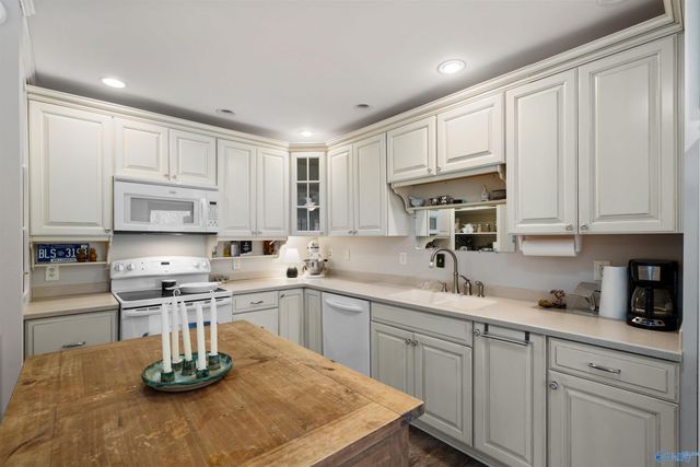 73 County Road 66, Fort Payne, AL 35967