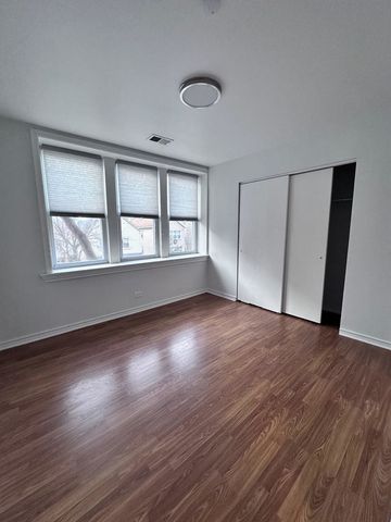 240 W 31st Street 2W, Chicago, IL 60616