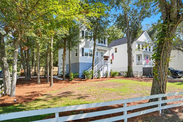 1319 Lucinda Street, Mount Pleasant, SC 29466