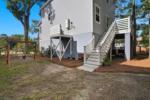1319 Lucinda Street, Mount Pleasant, SC 29466