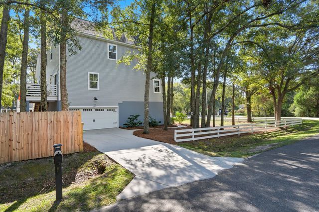1319 Lucinda Street, Mount Pleasant, SC 29466