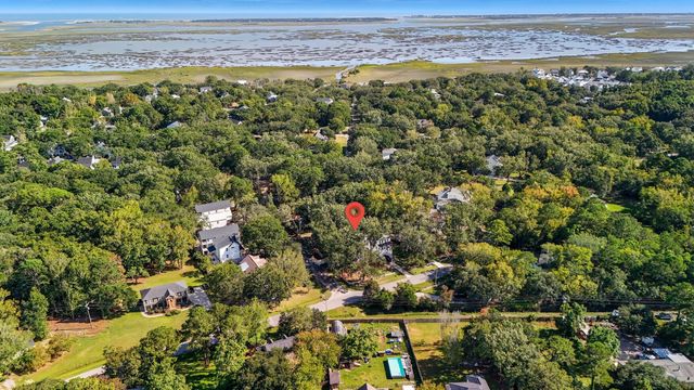 1319 Lucinda Street, Mount Pleasant, SC 29466