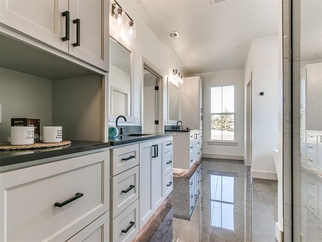 14029 North Ridge Drive, Choctaw, OK 73020