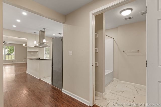 427 S Trenton Avenue, Tulsa, OK 74120