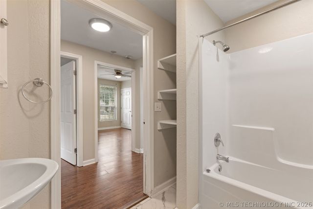 427 S Trenton Avenue, Tulsa, OK 74120