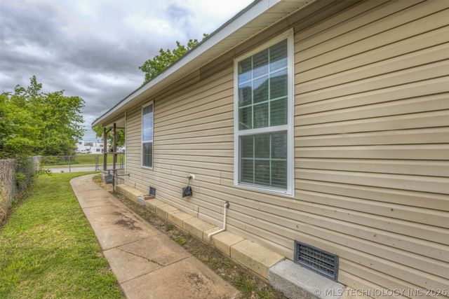 427 S Trenton Avenue, Tulsa, OK 74120