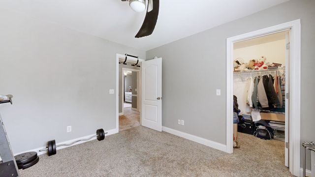 7132 Cloverdale Way, Murfreesboro, TN 37129