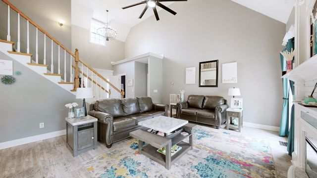 7132 Cloverdale Way, Murfreesboro, TN 37129