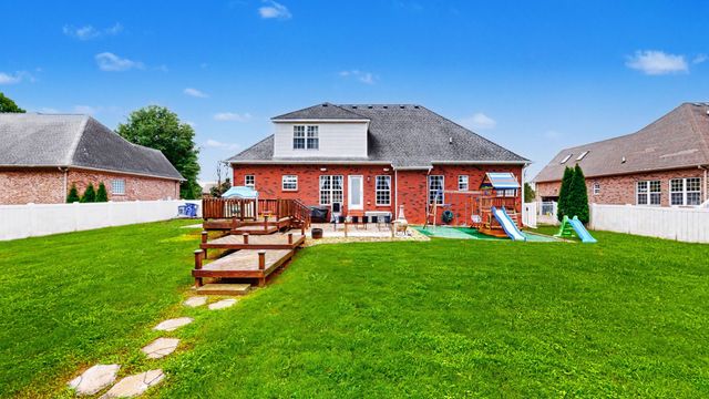 7132 Cloverdale Way, Murfreesboro, TN 37129