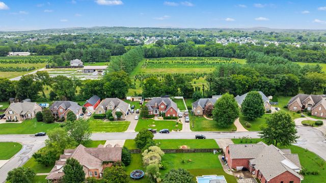 7132 Cloverdale Way, Murfreesboro, TN 37129