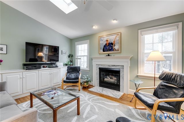 498 St Albans Way, Henrico, VA 23229