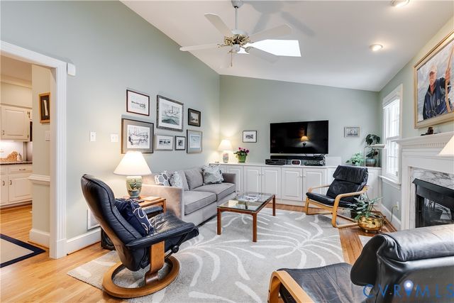 498 St Albans Way, Henrico, VA 23229