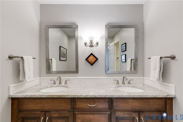 498 St Albans Way, Henrico, VA 23229