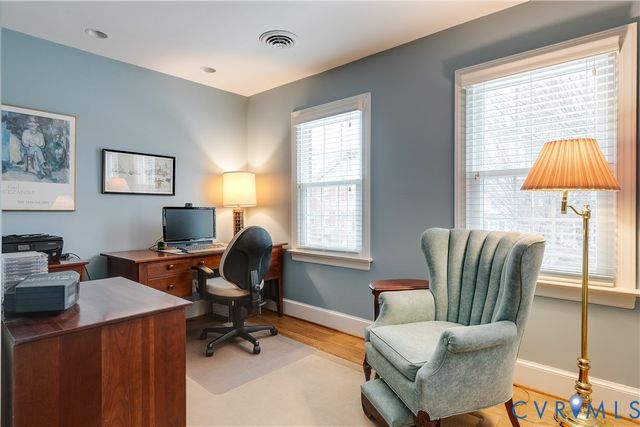 498 St Albans Way, Henrico, VA 23229