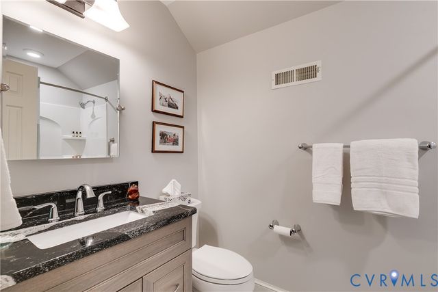 498 St Albans Way, Henrico, VA 23229