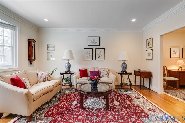 498 St Albans Way, Henrico, VA 23229