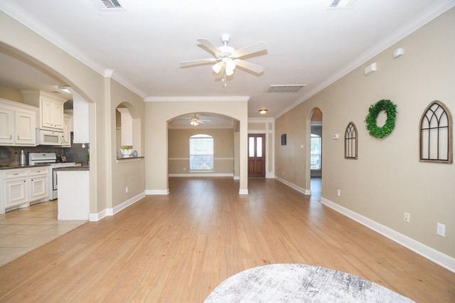 2439 Teresa Drive, Rosenberg, TX 77471