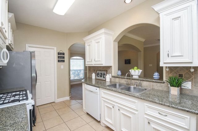 2439 Teresa Drive, Rosenberg, TX 77471