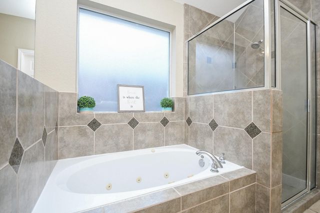2439 Teresa Drive, Rosenberg, TX 77471