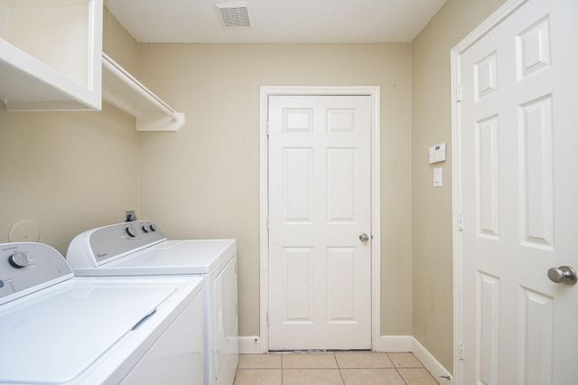 2439 Teresa Drive, Rosenberg, TX 77471