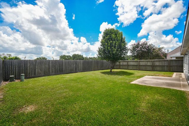 2439 Teresa Drive, Rosenberg, TX 77471