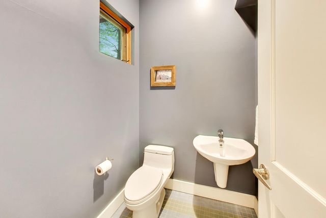 44 Tryon Farm Lane, Michigan City, IN 46360